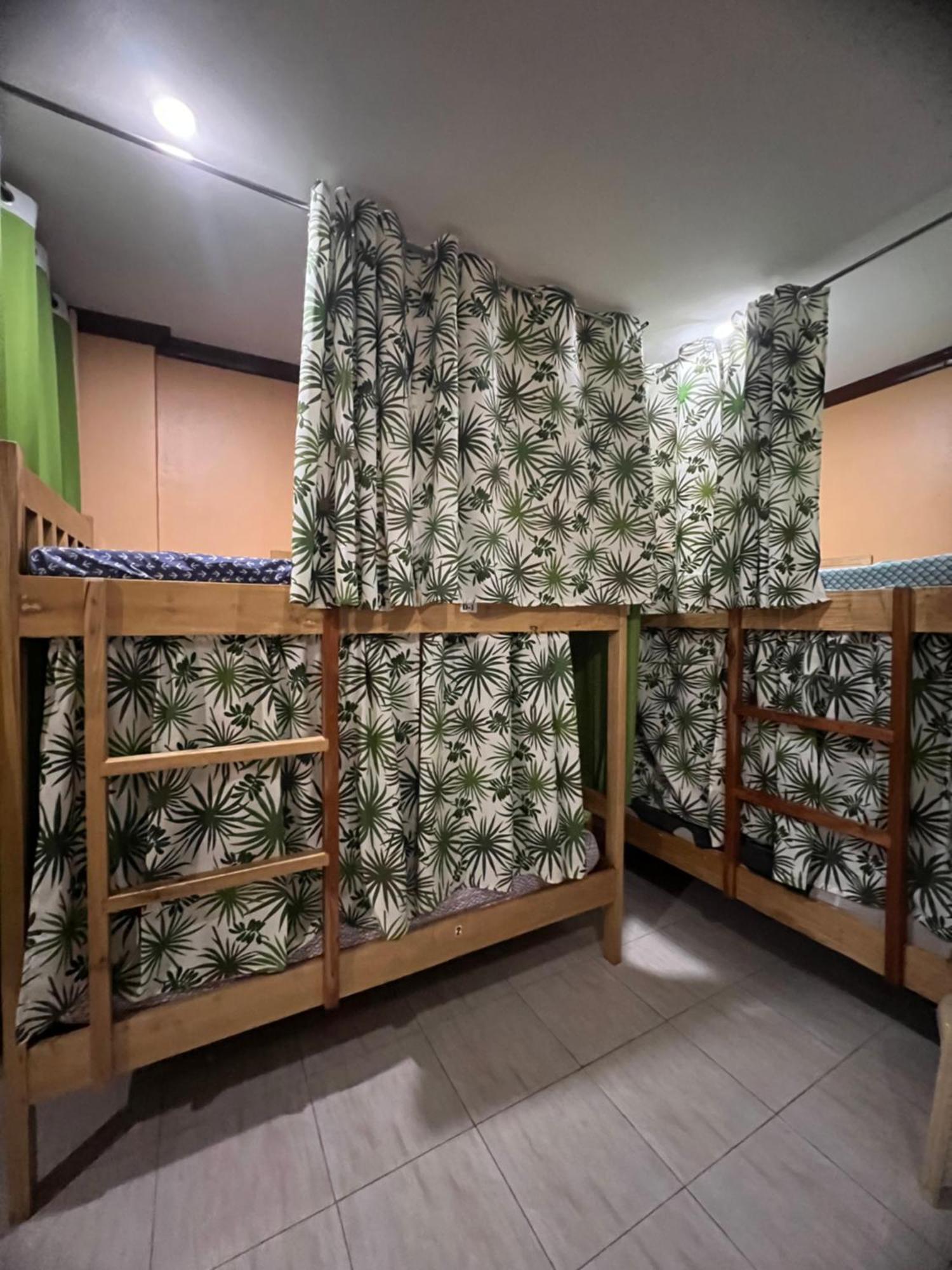 Guest house Stella'z 2*
