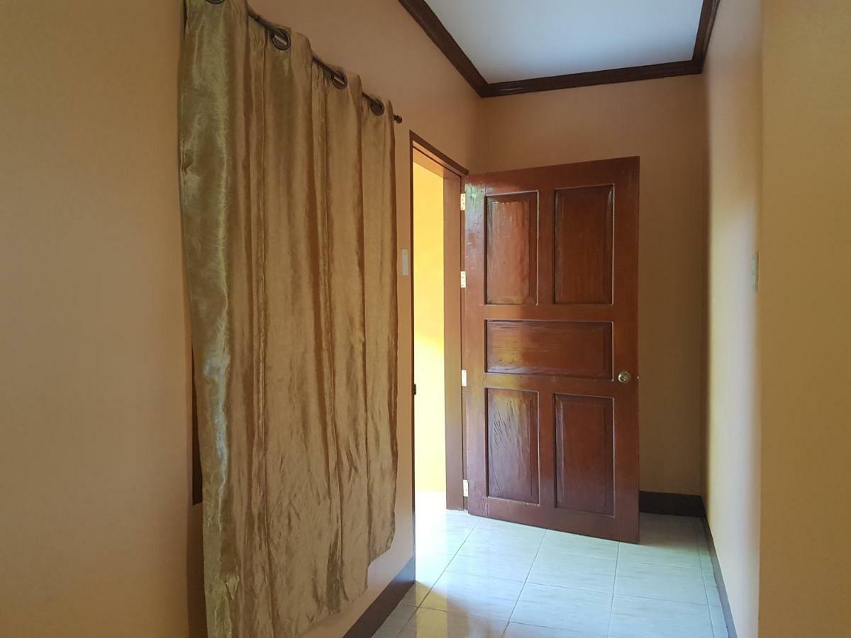 Stella'z Guest house